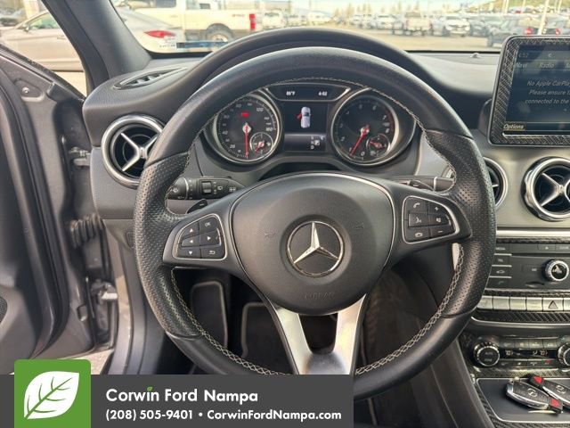Used 2018 Mercedes-Benz GLA 250 4MATIC image 12