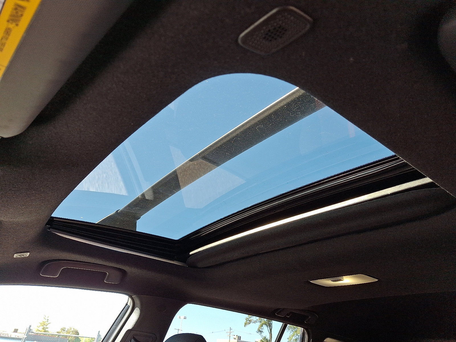 Used 2024 Toyota Corolla Cross AWD Hybrid image 15