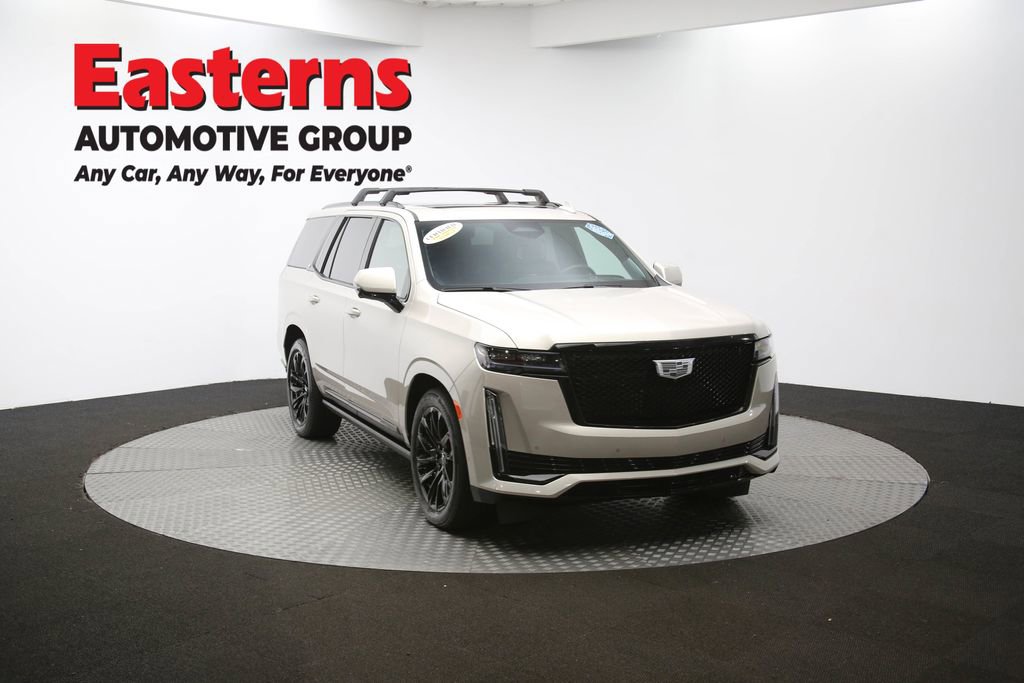 Used 2024 Cadillac Escalade Sport Platinum w/ LPO, ONYX Package image 55