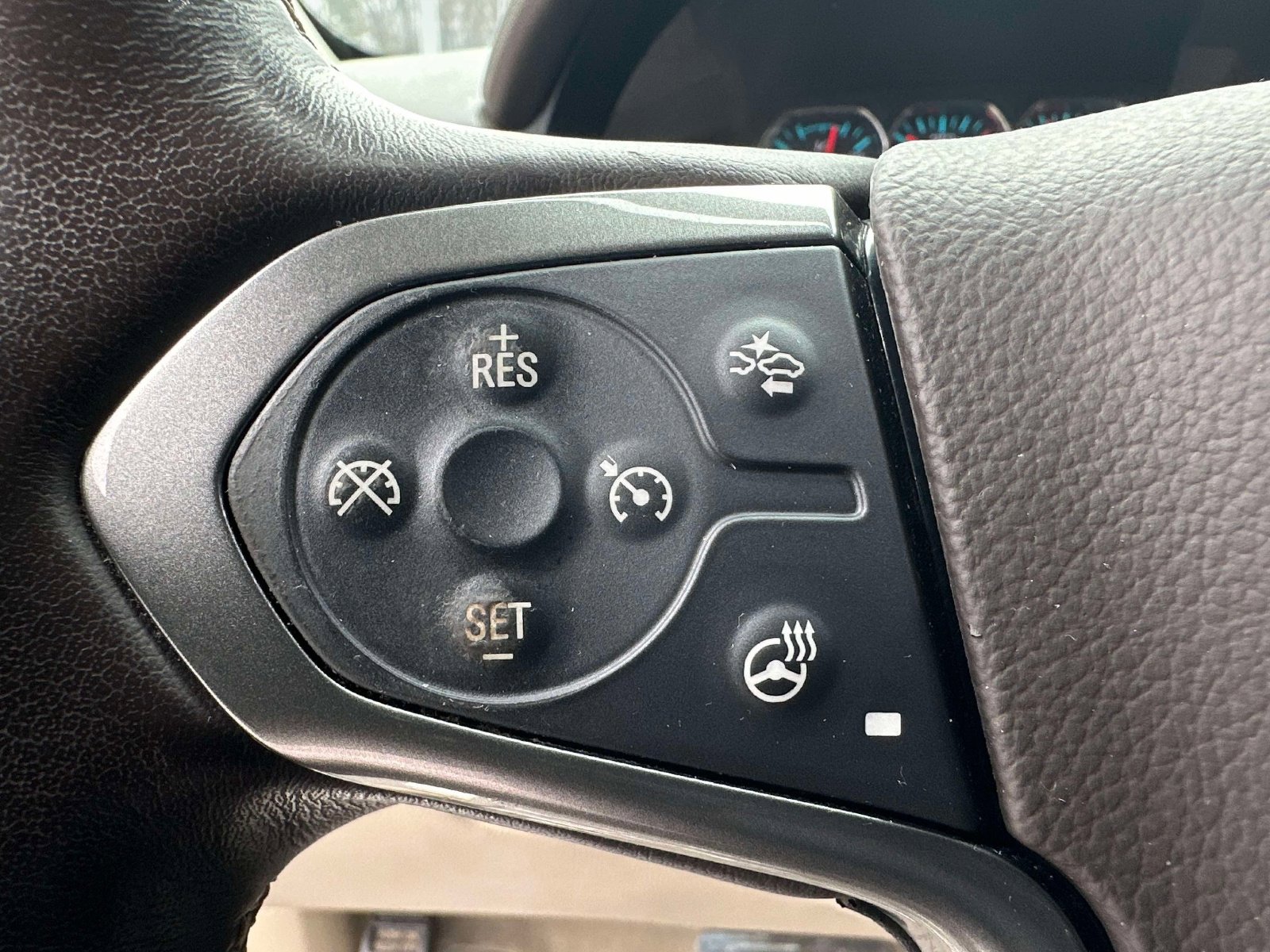 Used 2020 Chevrolet Tahoe Premier image 17