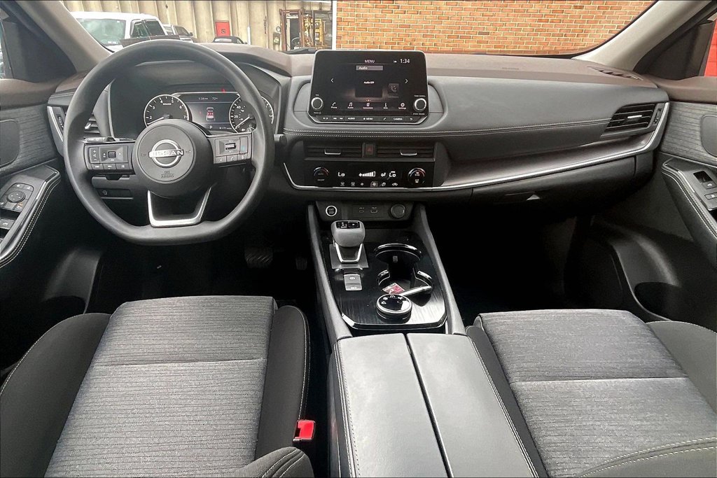 Used 2023 Nissan Rogue SV AWD/4WD image 14