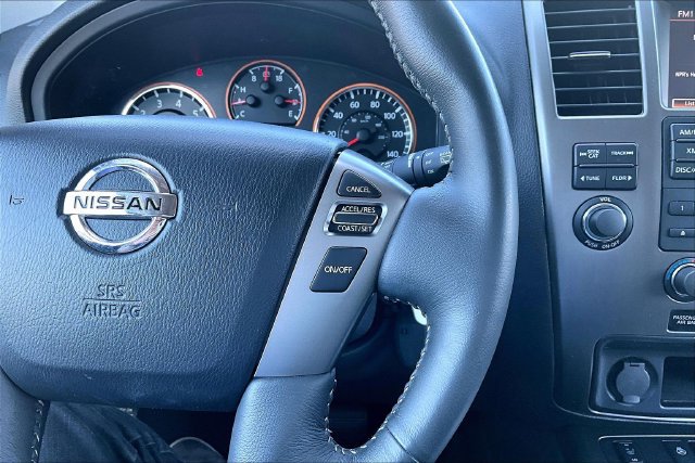Used 2015 Nissan Armada Platinum w/ 2nd Row Captain Seat Package RWD image 12