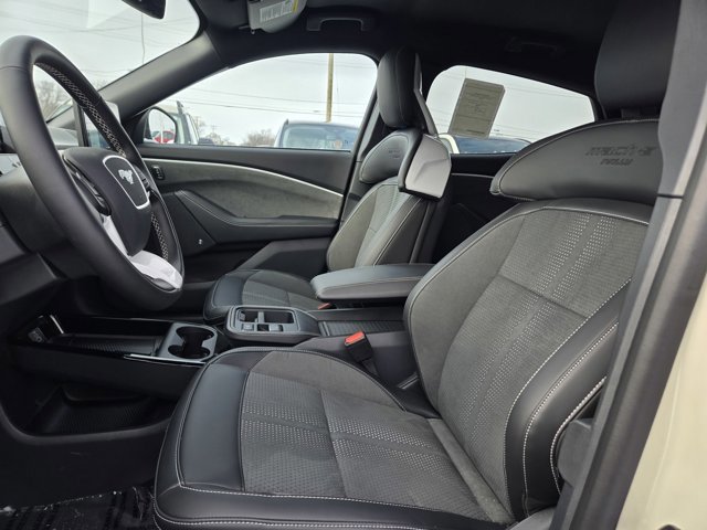 New 2025 Ford Mustang Mach-E GT AWD/4WD image 19