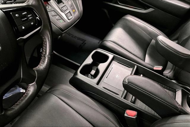 Used 2025 Honda Odyssey Sport-L image 17