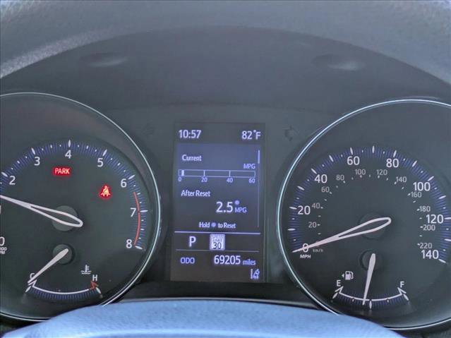 Used 2021 Toyota C-HR LE FWD image 11