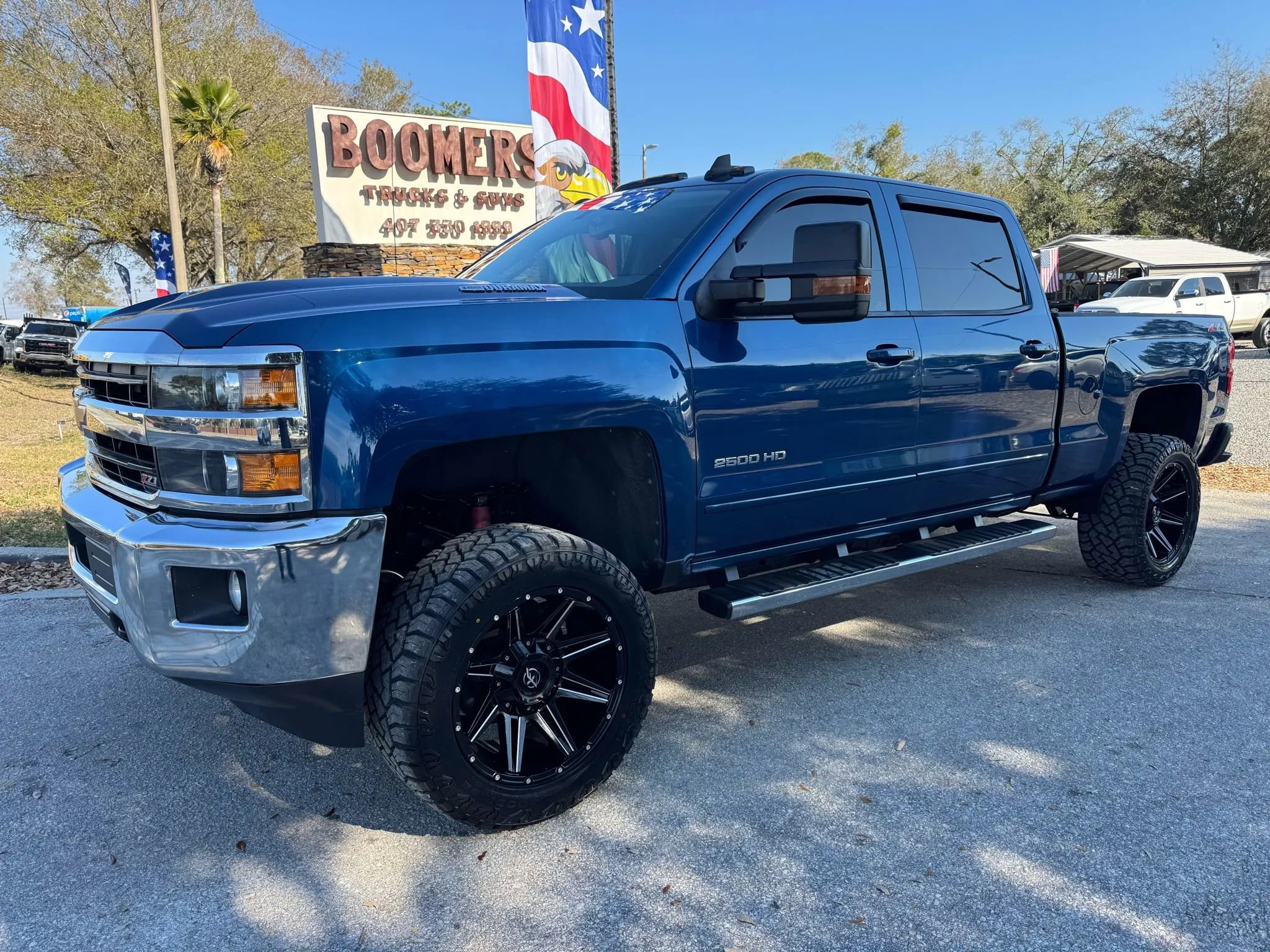 Used 2018 Chevrolet Silverado 2500 LT w/ LT Convenience Package AWD/4WD image 1