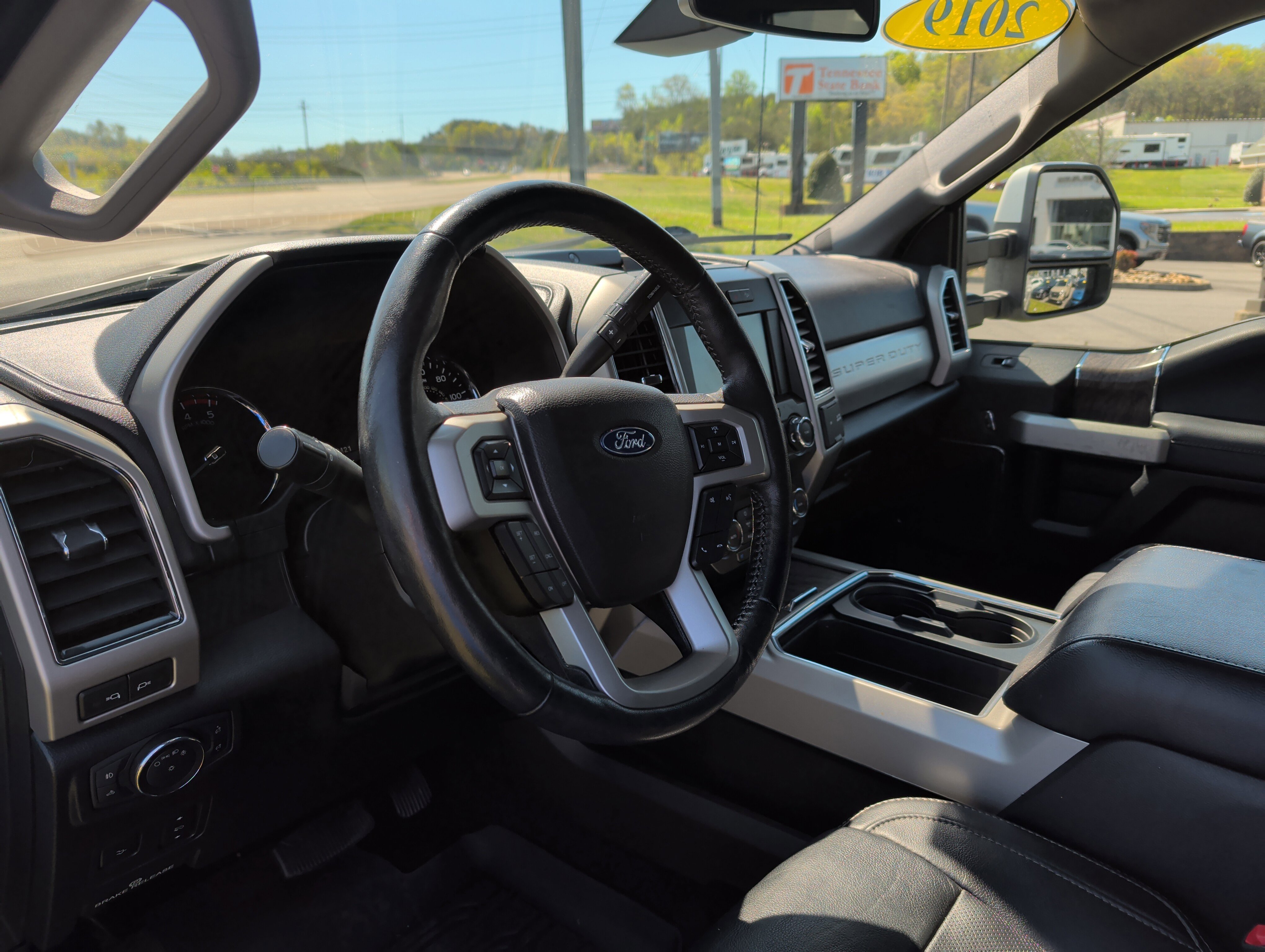 Used 2019 Ford F350 Lariat w/ Lariat Ultimate Package image 17