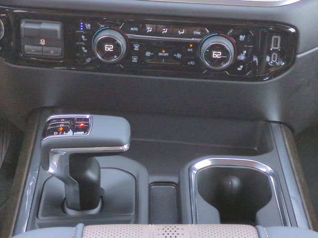 New 2026 Chevrolet Silverado 1500 High Country AWD/4WD image 18