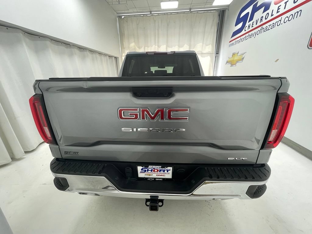 Used 2023 GMC Sierra 1500 SLT w/ SLT Premium Package AWD/4WD image 6