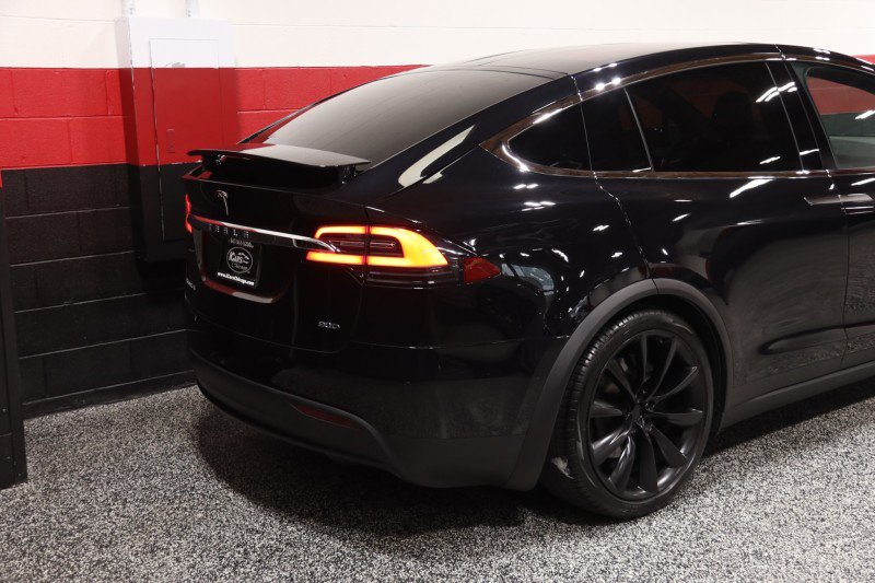 Used 2016 Tesla Model X 90D AWD/4WD image 9