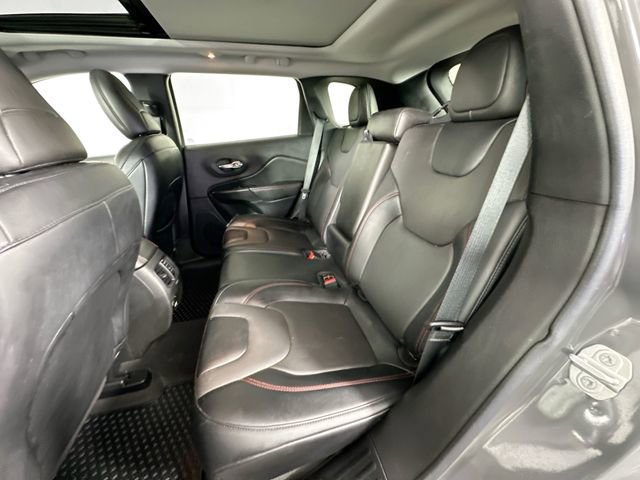 Used 2022 Jeep Cherokee Trailhawk w/ Sun, Sound & Nav Group image 27