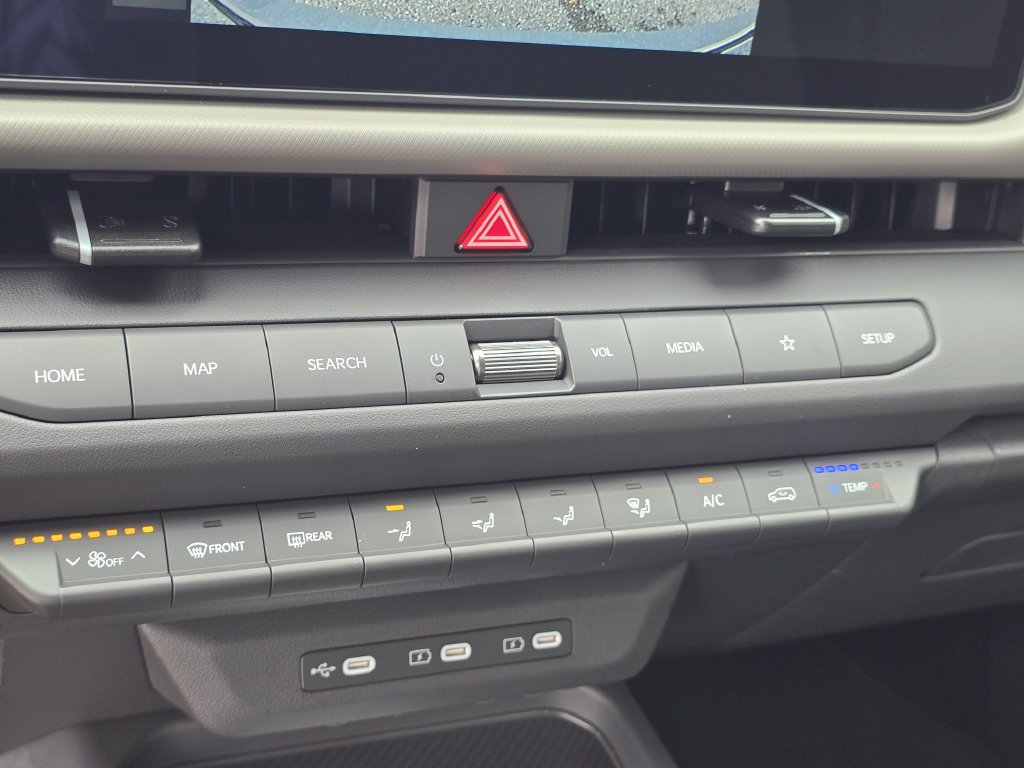New 2027 Kia Seltos S FWD image 24