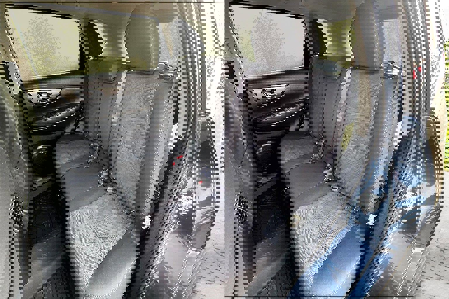 Used 2016 Nissan Rogue SV w/ SV Premium Package image 26