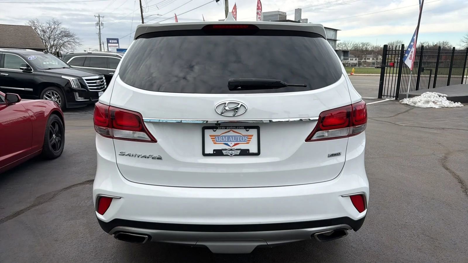 Used 2017 Hyundai Santa Fe SE image 8