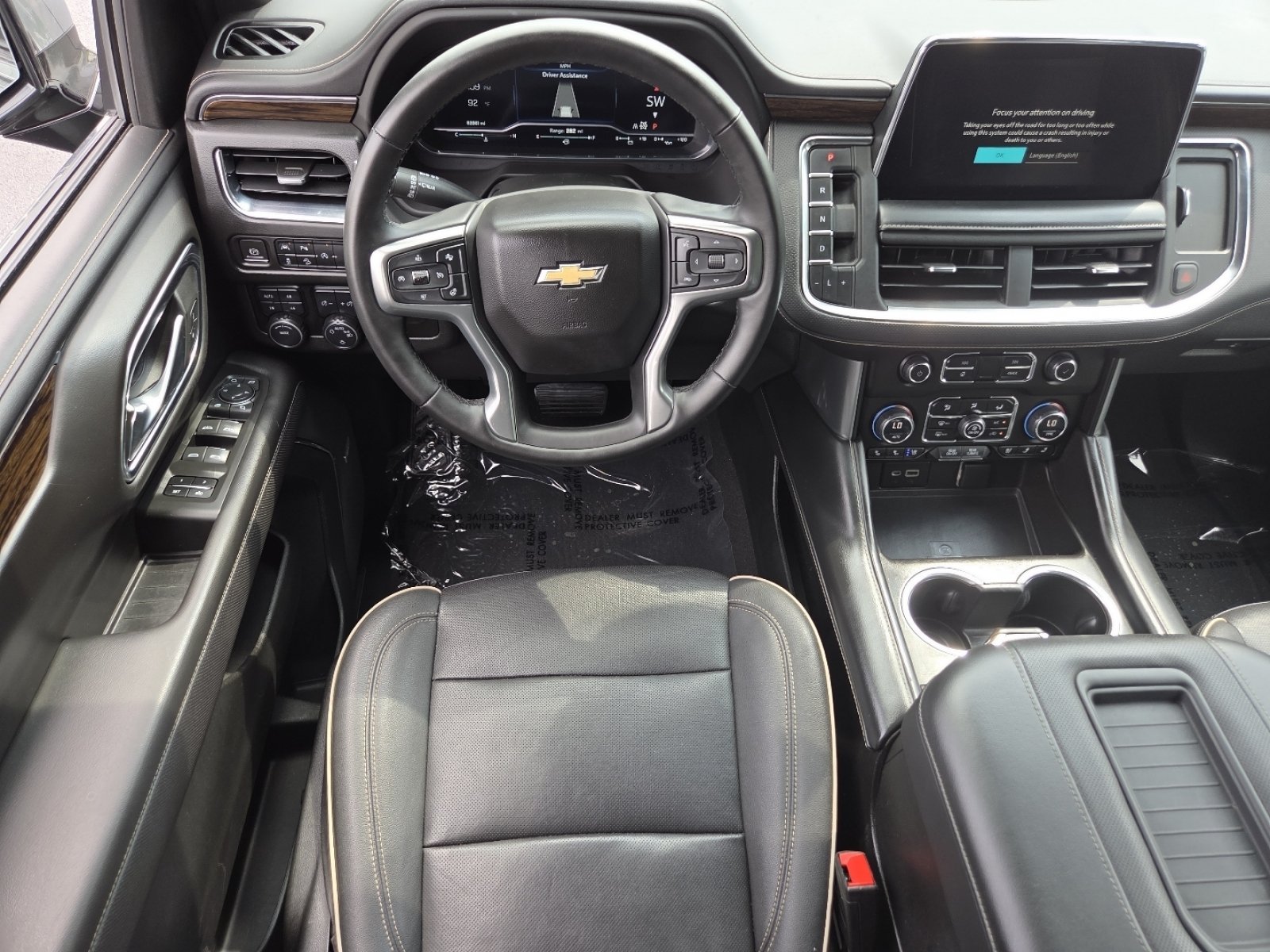 Used 2023 Chevrolet Suburban Premier AWD/4WD image 29