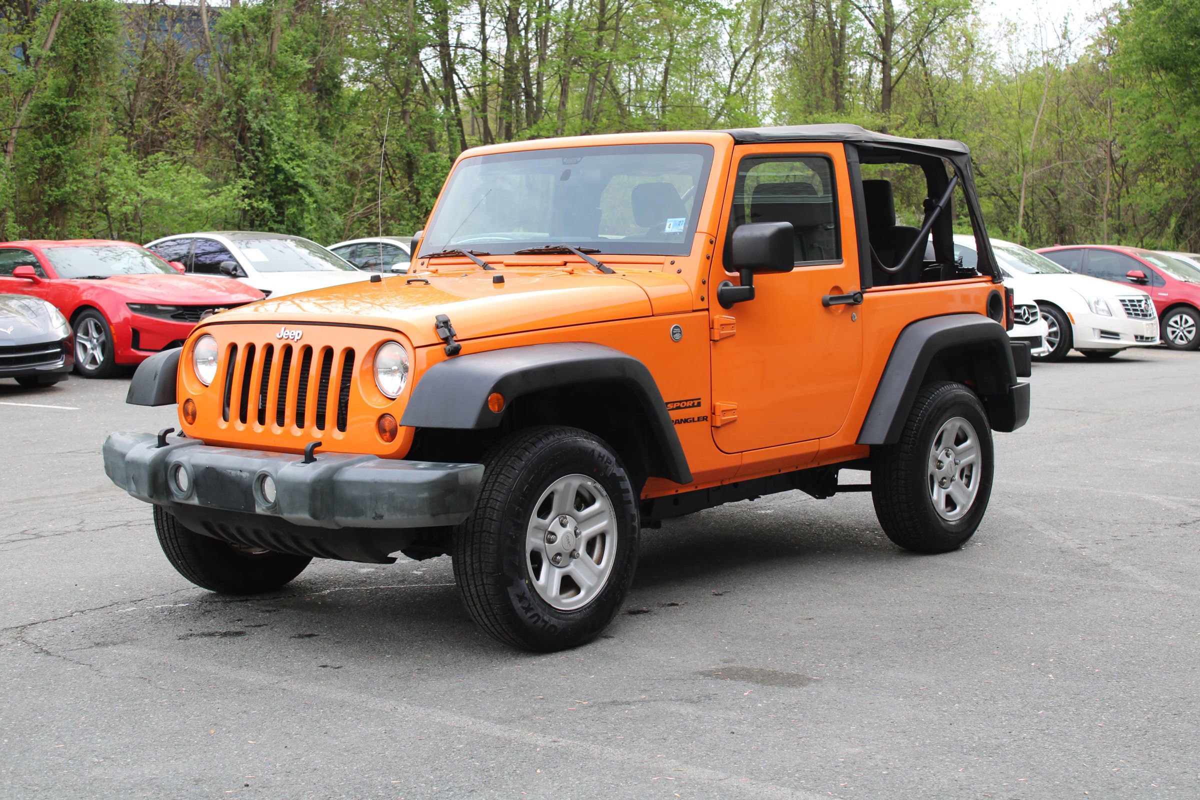 Used 2012 Jeep Wrangler Sport w/ Connectivity Group image 3