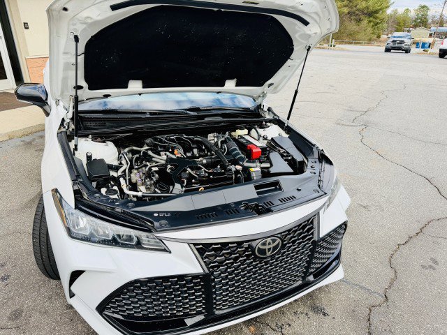 Used 2019 Toyota Avalon XSE w/ All Weather Liner Package image 24