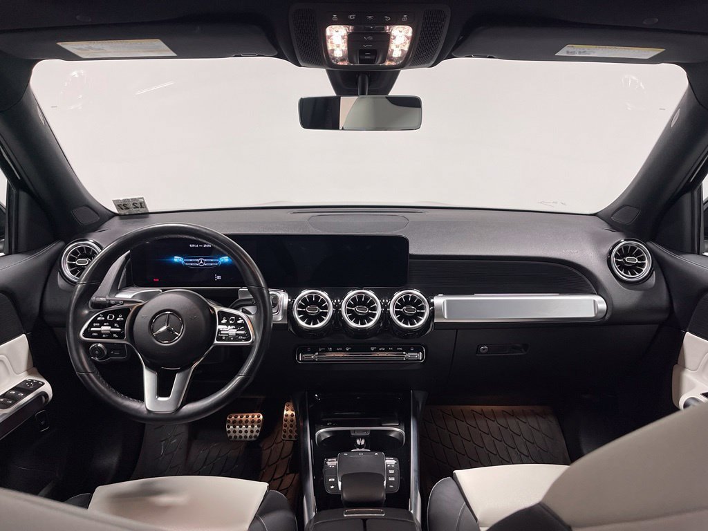 Certified 2023 Mercedes-Benz GLB 250 4MATIC image 30