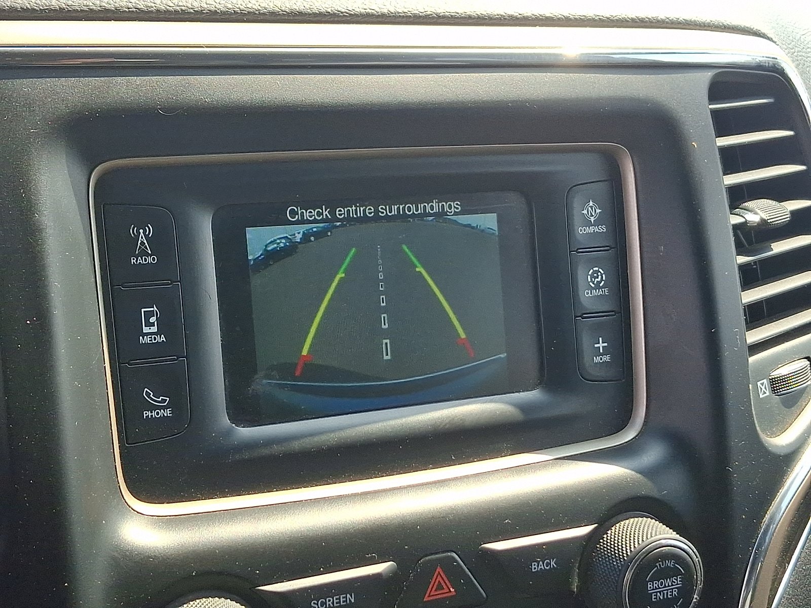 Used 2017 Jeep Grand Cherokee Limited AWD/4WD image 17