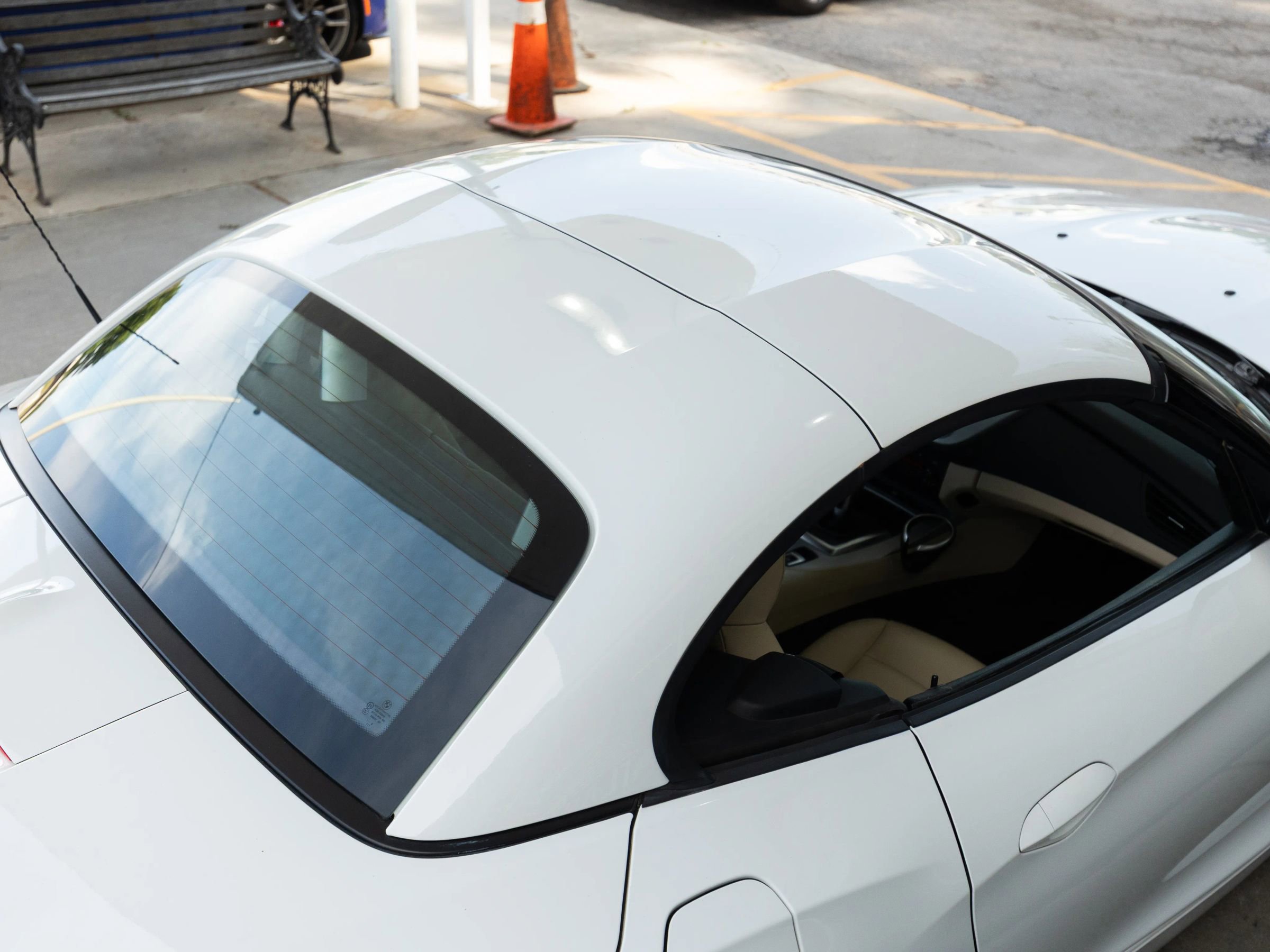 Used 2009 BMW Z4 sDrive35i RWD image 19