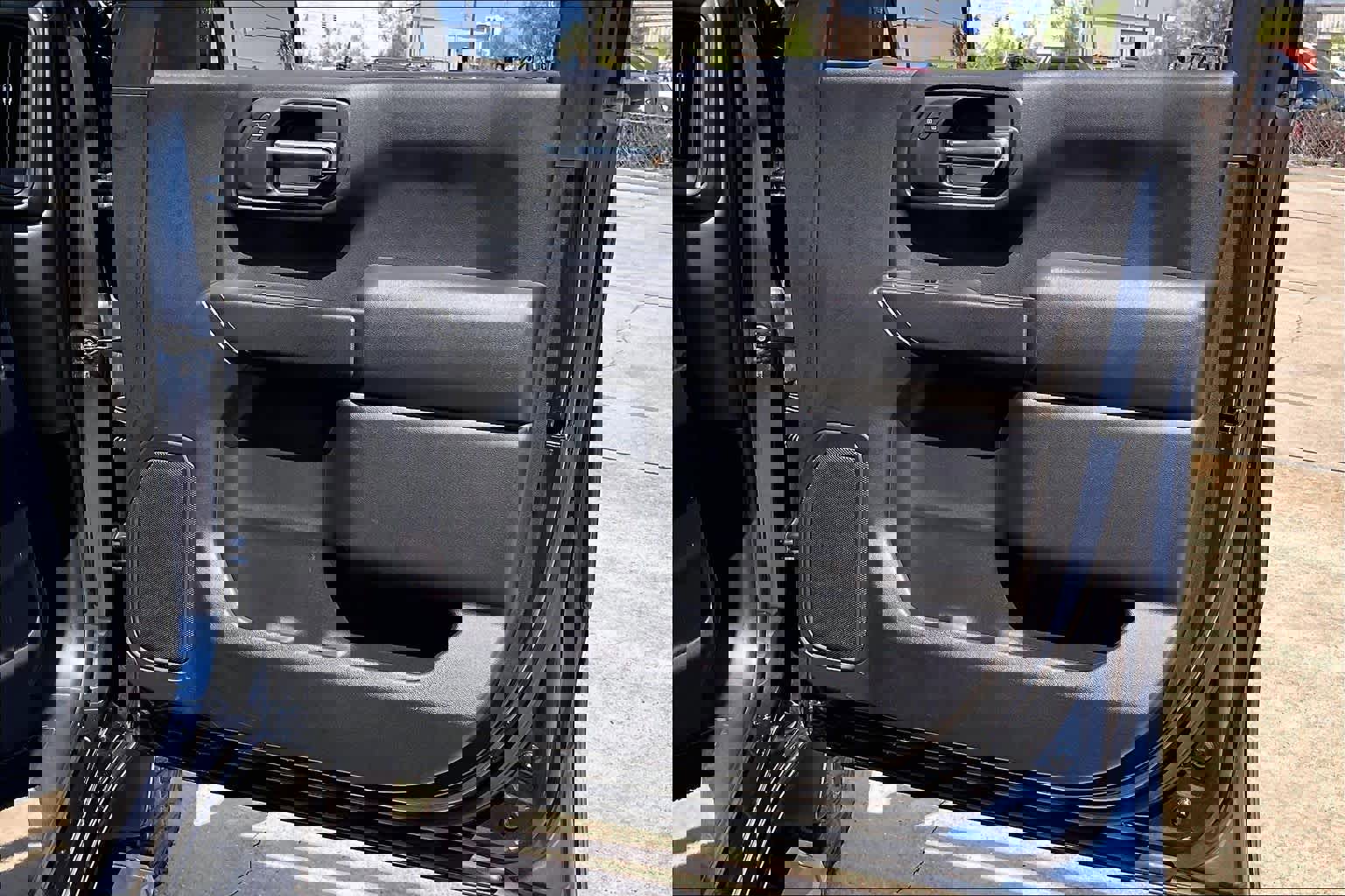 Used 2022 Chevrolet Silverado 1500 Custom image 23