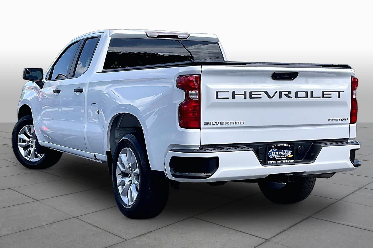Used 2024 Chevrolet Silverado 1500 Custom RWD image 12
