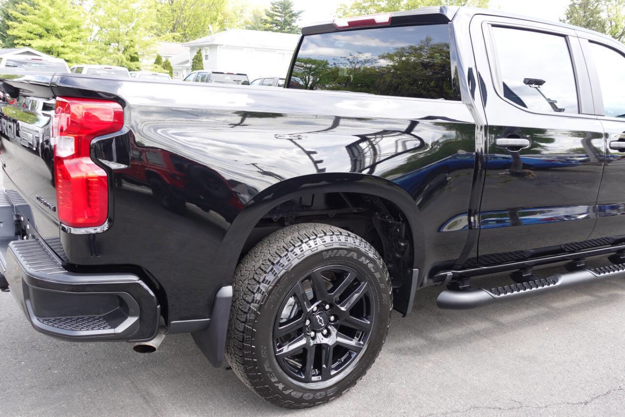 Used 2023 Chevrolet Silverado 1500 Custom w/ LPO, Dark Essentials Package AWD/4WD image 9