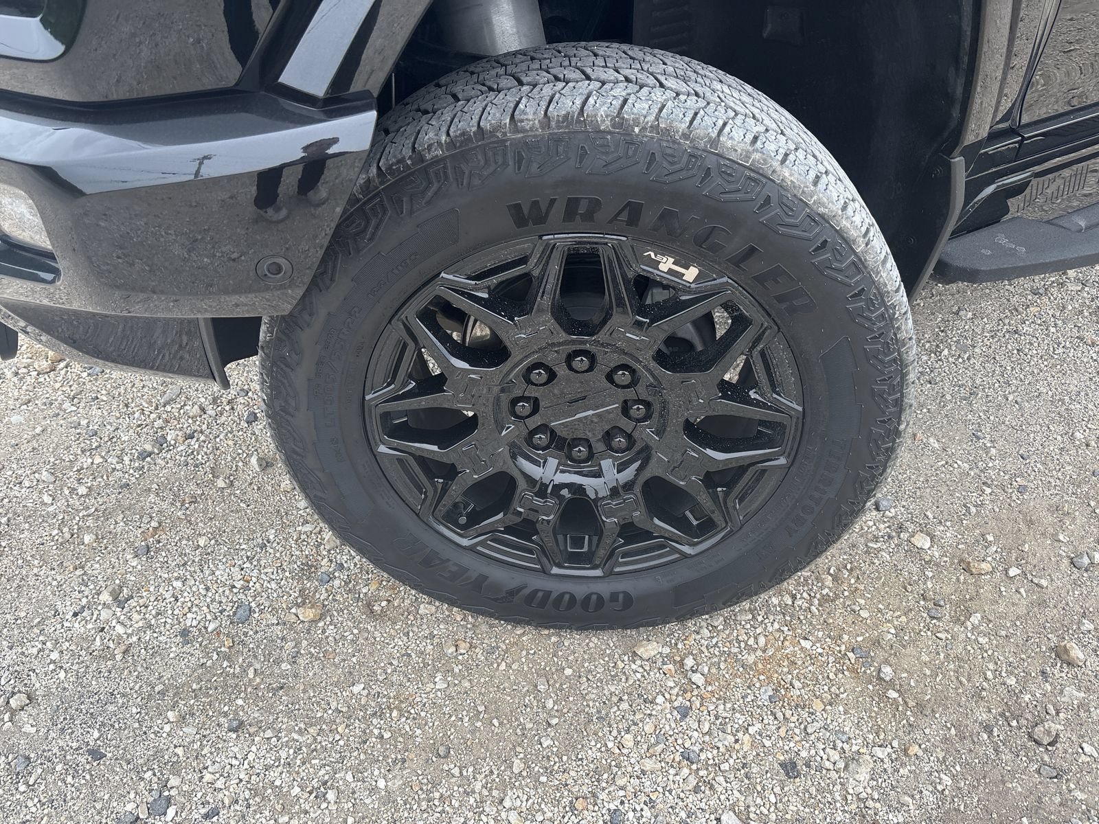 Used 2025 GMC Hummer EV 2X AWD/4WD image 11