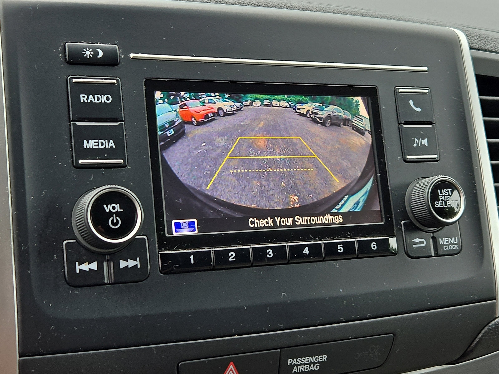 Used 2019 Honda Pilot LX image 18
