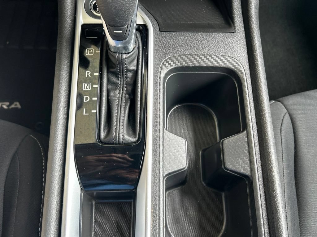 Used 2022 Nissan Sentra SV FWD image 16