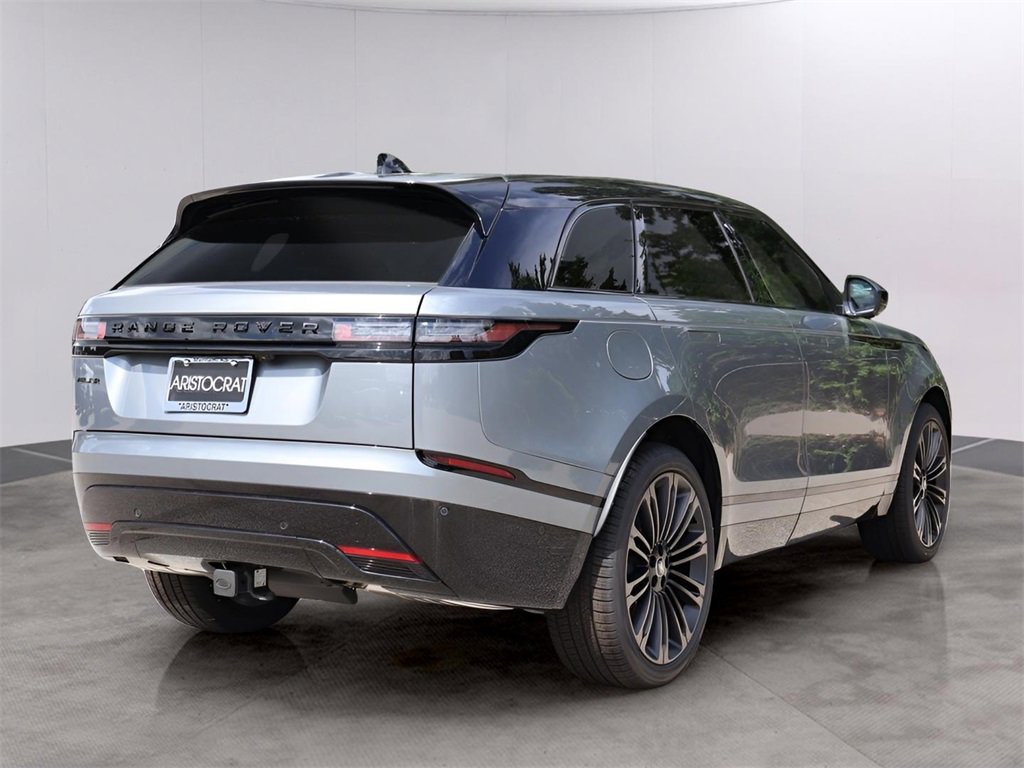 New 2026 Land Rover Range Rover Velar Dynamic SE image 5