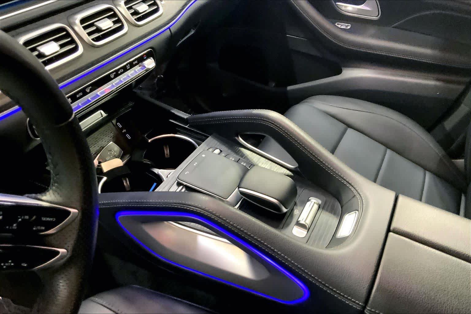 Used 2025 Mercedes-Benz GLS 450 4MATIC image 17