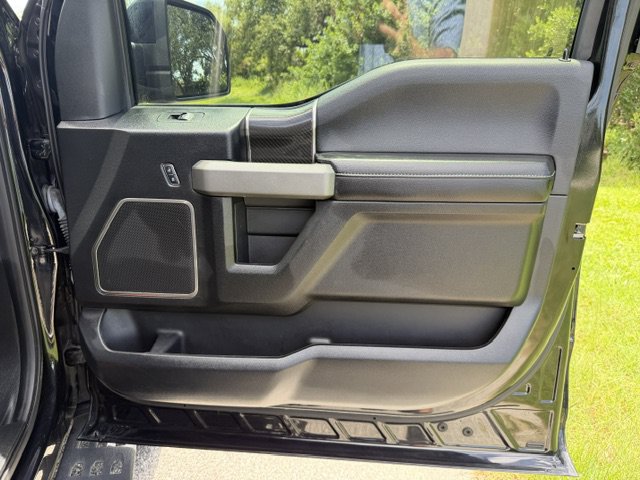 Used 2018 Ford F150 Raptor w/ Equipment Group 802A Luxury AWD/4WD image 14