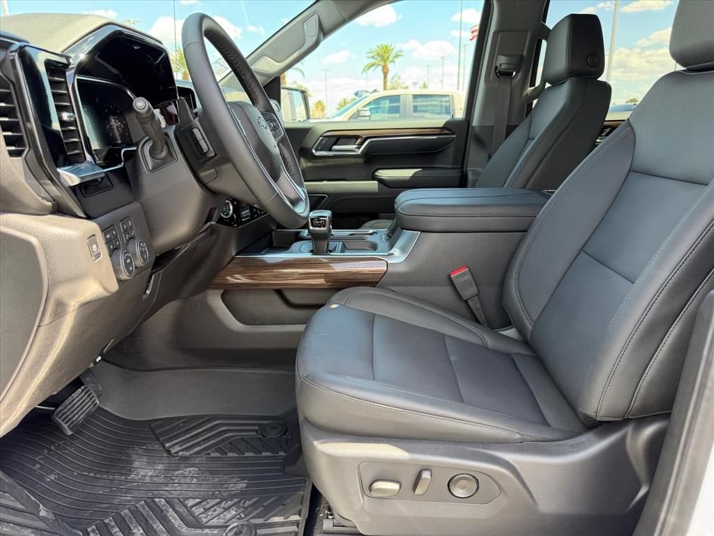 New 2026 Chevrolet Silverado 1500 LT Trail Boss w/ LT Trail Boss Premium Package AWD/4WD image 5