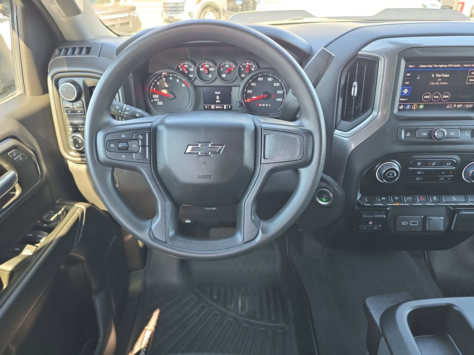 Used 2025 Chevrolet Silverado 1500 Custom Trail Boss image 9