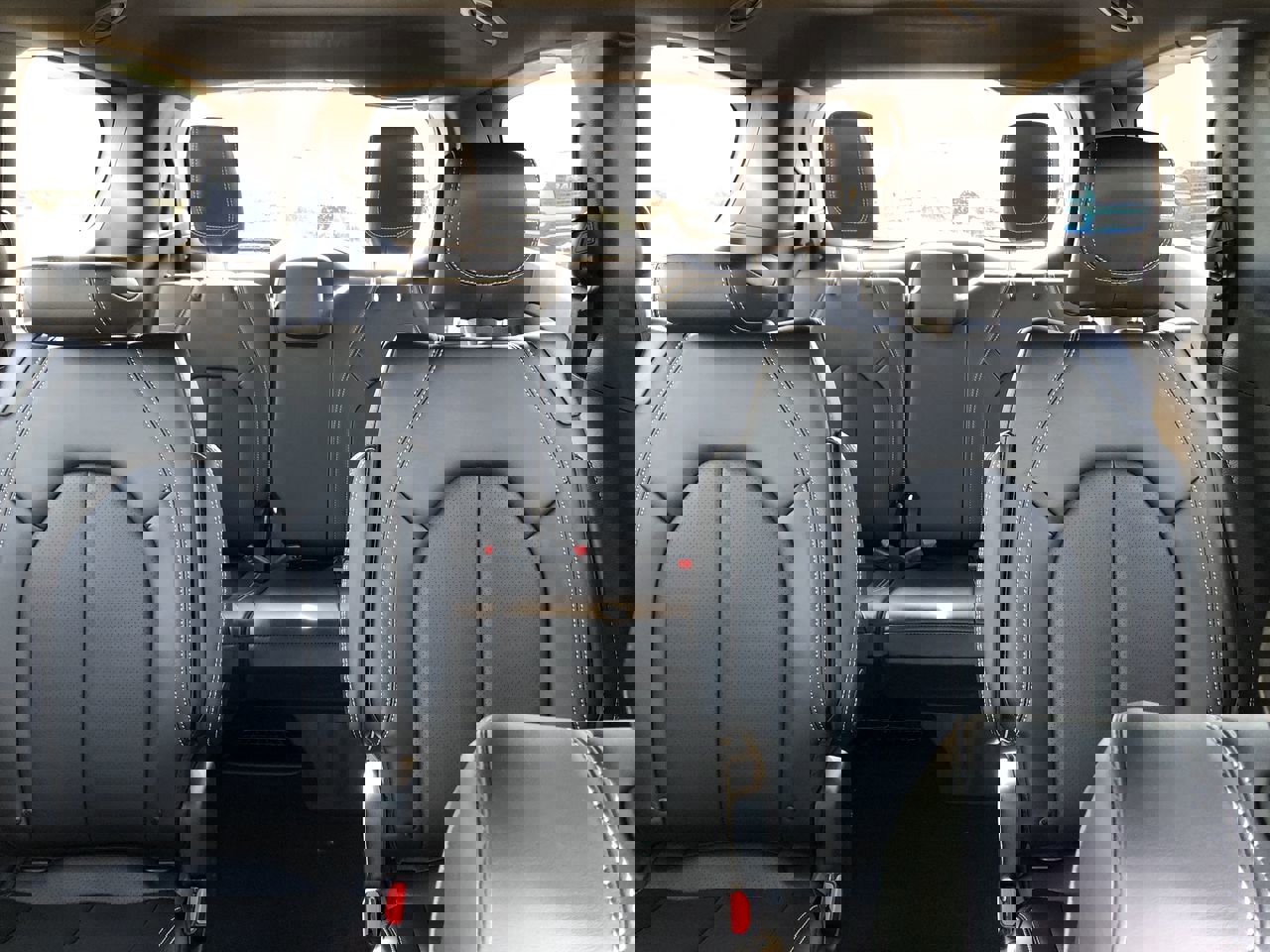 New 2026 Chrysler Pacifica Select image 21