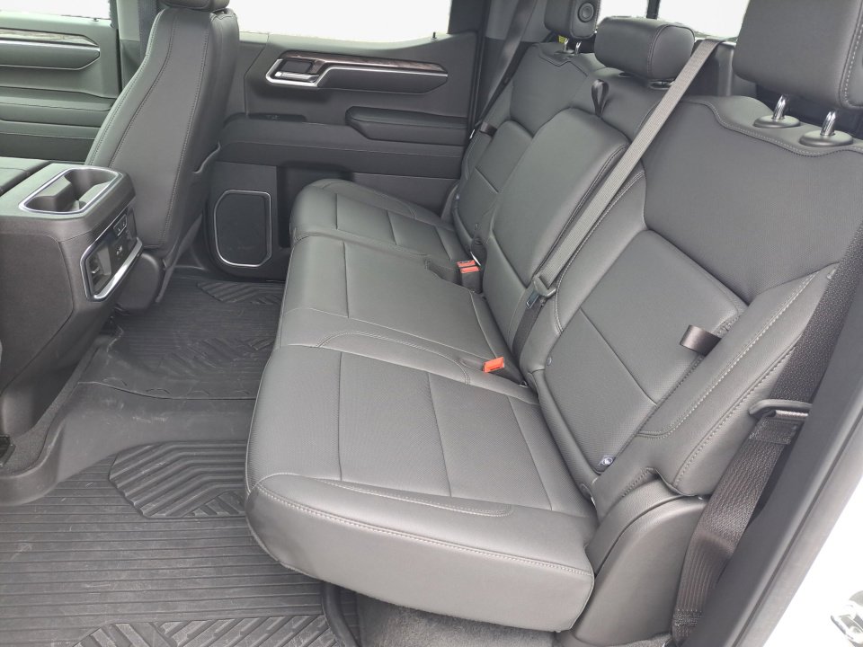 Certified 2025 Chevrolet Silverado 1500 LTZ w/ LTZ Premium Package image 12