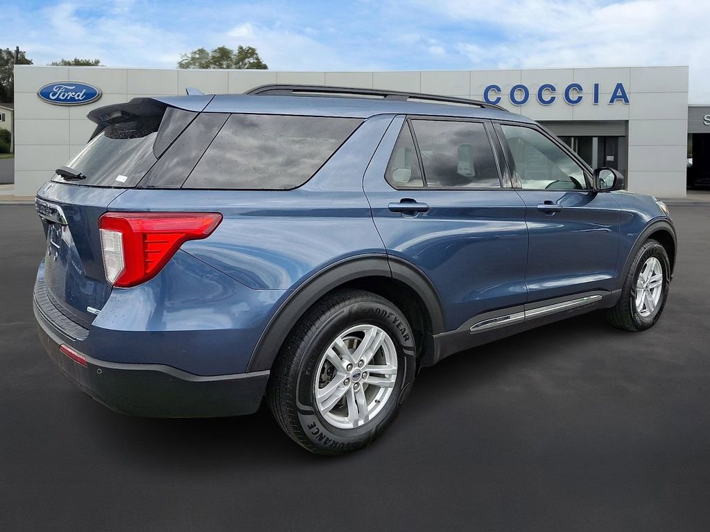 Certified 2020 Ford Explorer XLT w/ Comfort Package AWD/4WD image 4