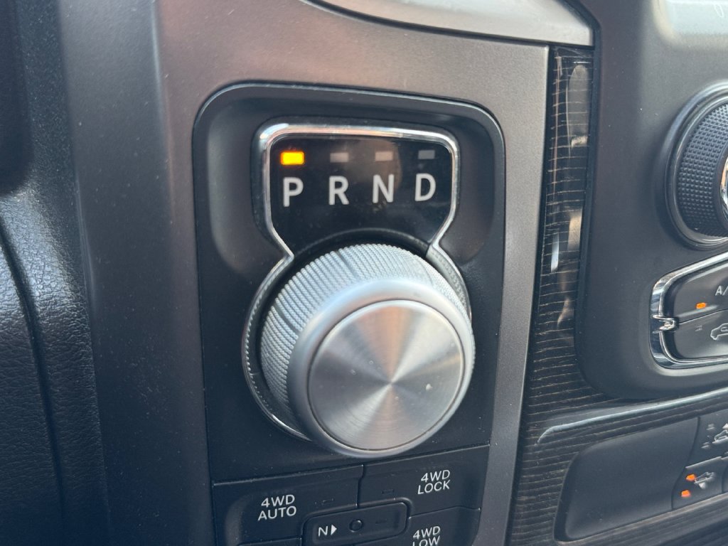 Used 2015 RAM 1500 Limited AWD/4WD image 24