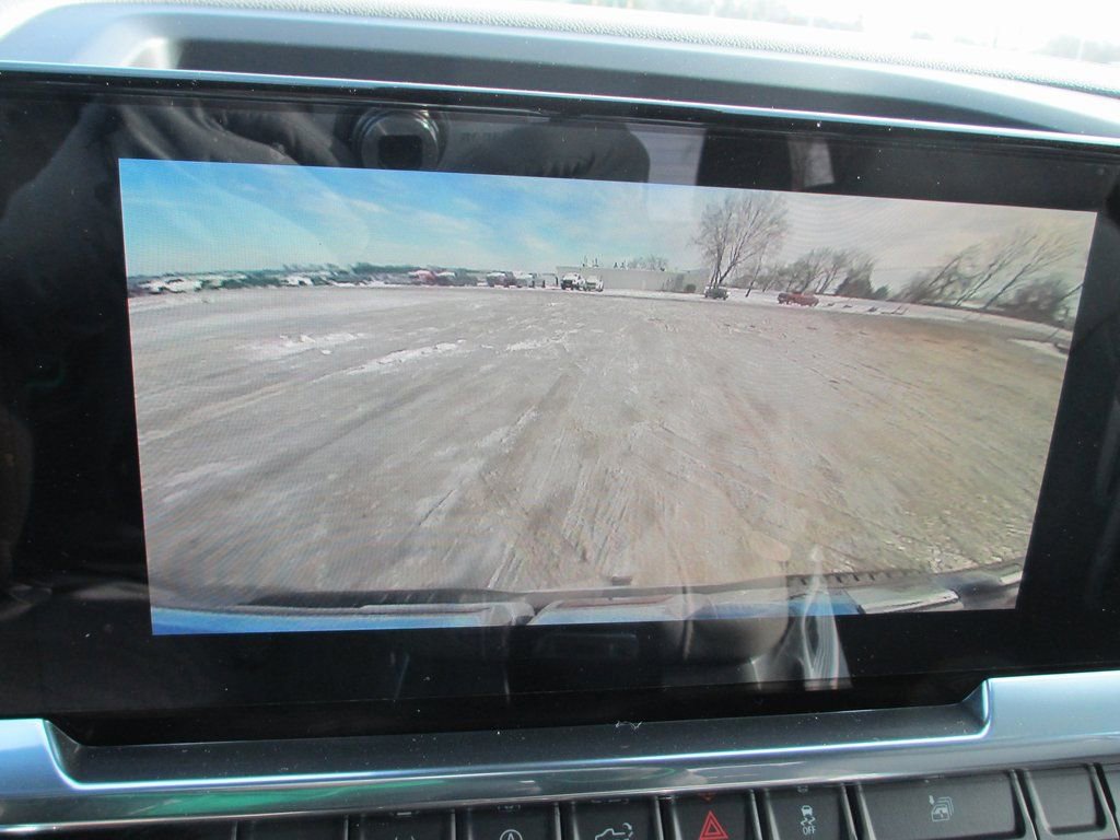 New 2026 GMC Sierra 1500 SLT w/ SLT Premium Package image 18