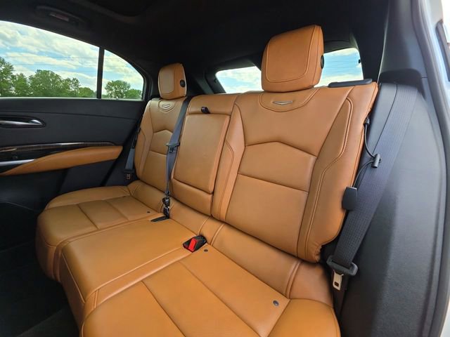 Used 2020 Cadillac XT4 Premium Luxury AWD/4WD image 30