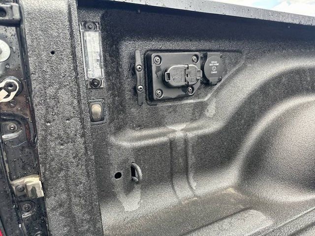 Used 2025 RAM 3500 Laramie image 12