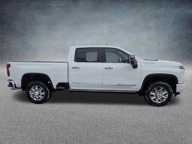 New 2026 Chevrolet Silverado 3500 High Country w/ Technology Package AWD/4WD image 2