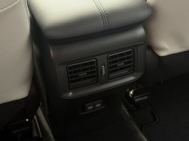 Used 2025 Toyota RAV4 Limited FWD image 14