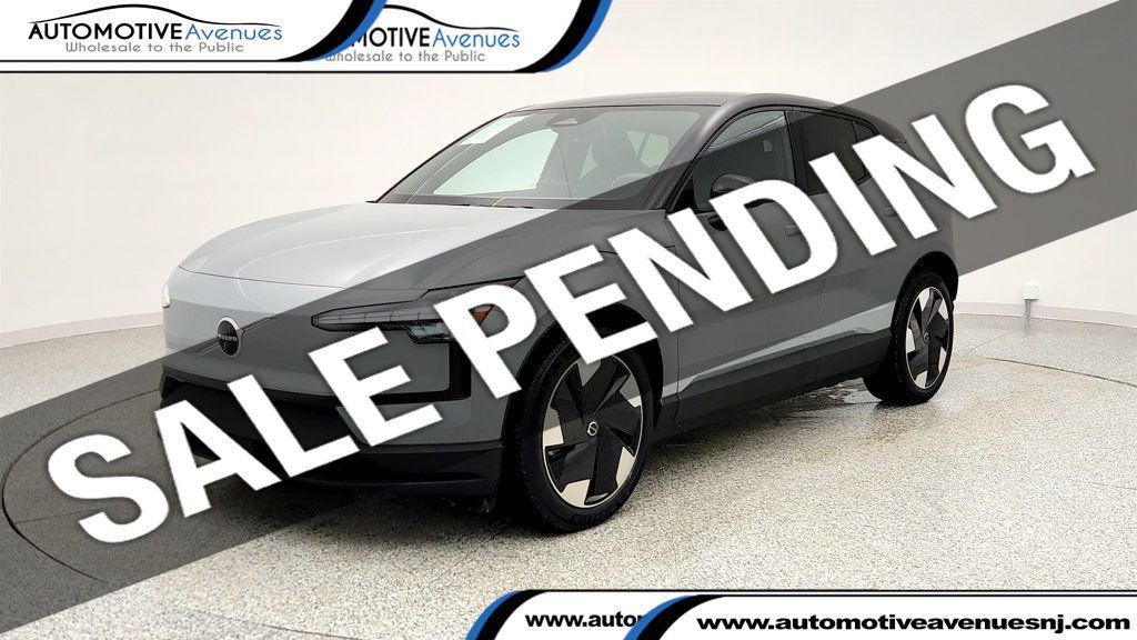 Used 2025 Volvo EX30 Ultra