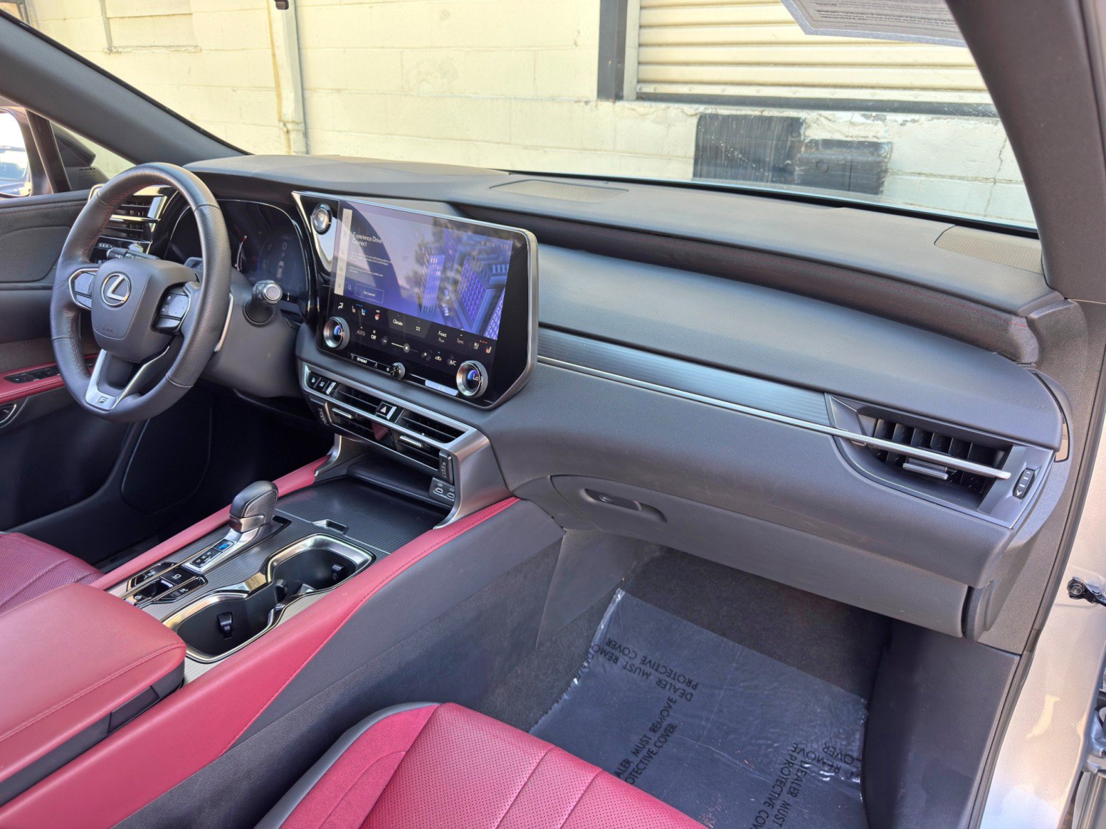 Used 2023 Lexus RX 500h F Sport w/ Cold Area Package AWD/4WD image 15