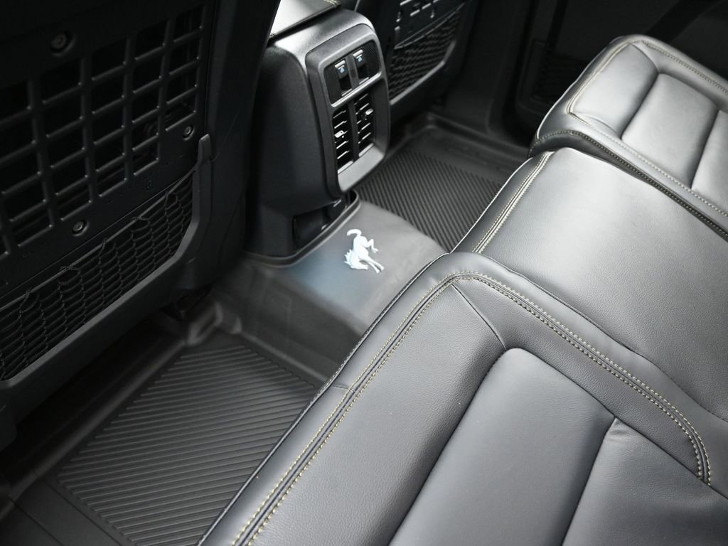 New 2025 Ford Bronco Badlands image 31