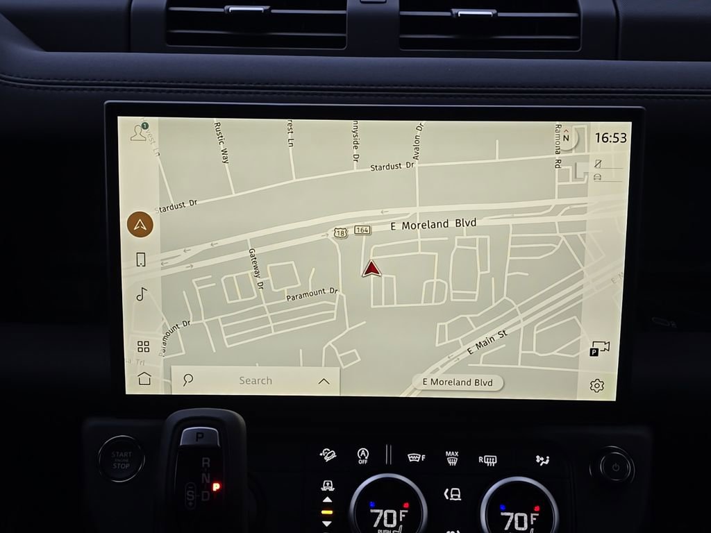 New 2026 Land Rover Defender 130 X-Dynamic SE AWD/4WD image 19