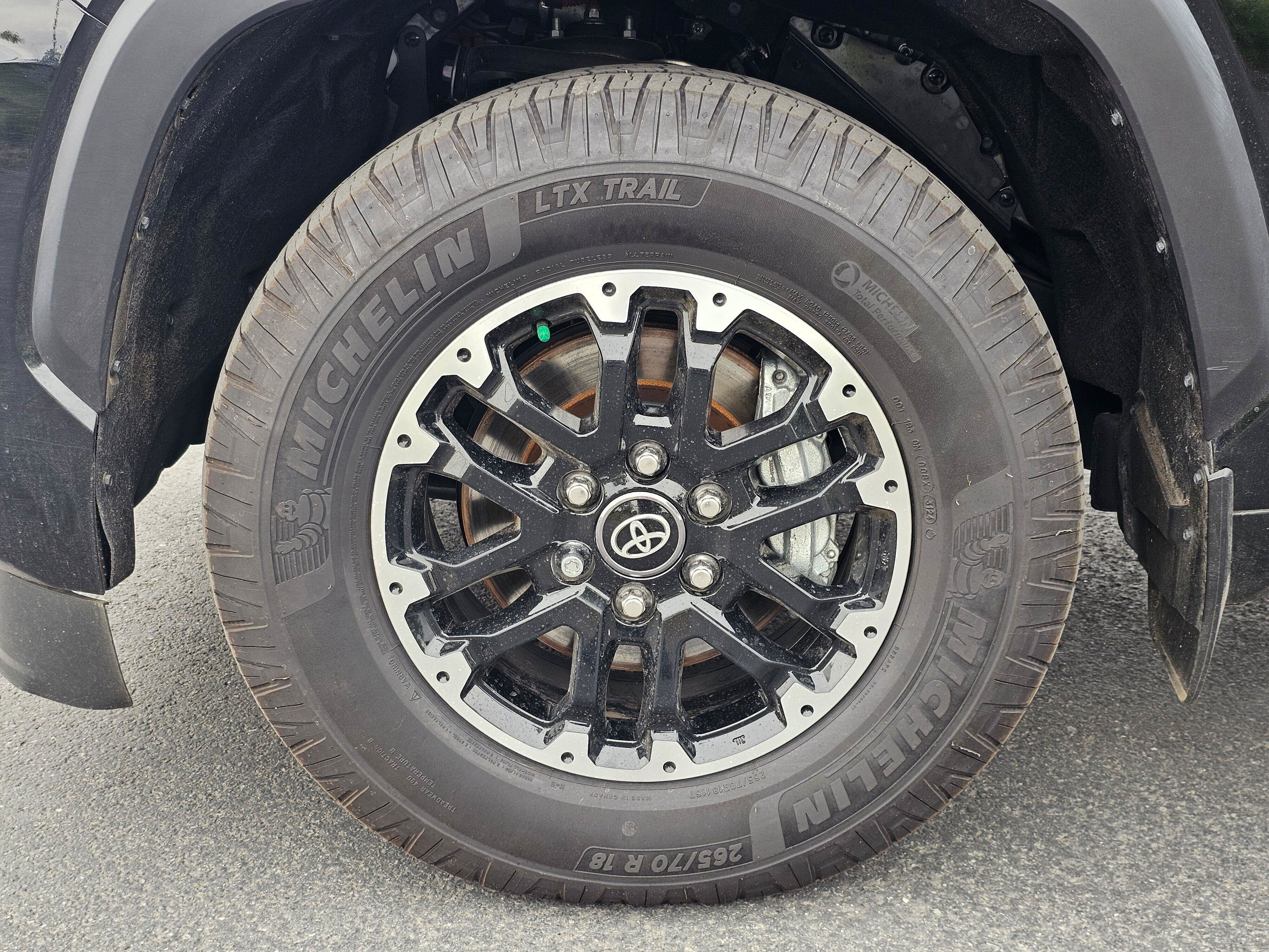 Used 2023 Toyota Sequoia SR5 w/ SR5 Premium Package AWD/4WD image 10