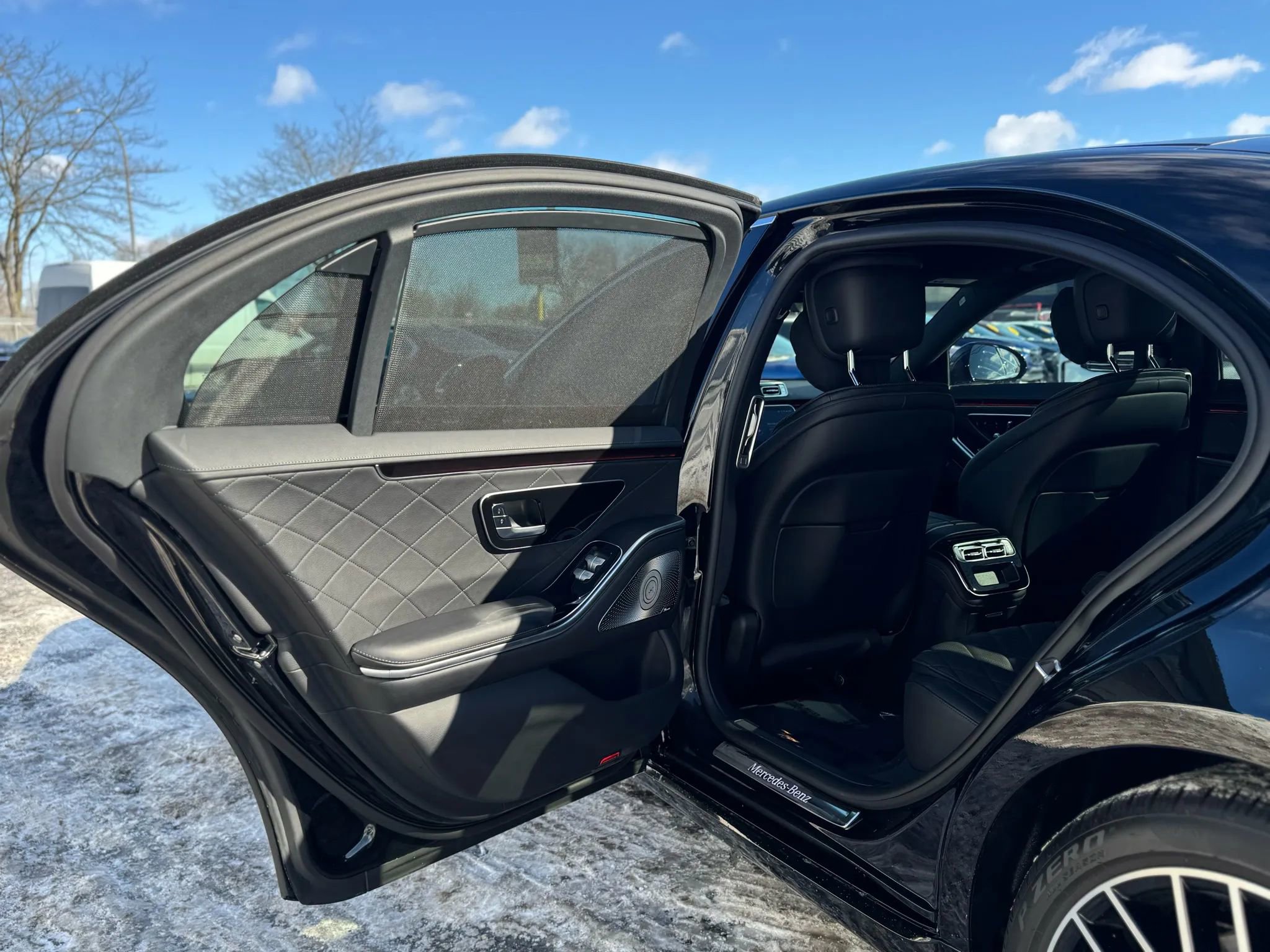 Used 2025 Mercedes-Benz S 580 4MATIC Sedan image 23